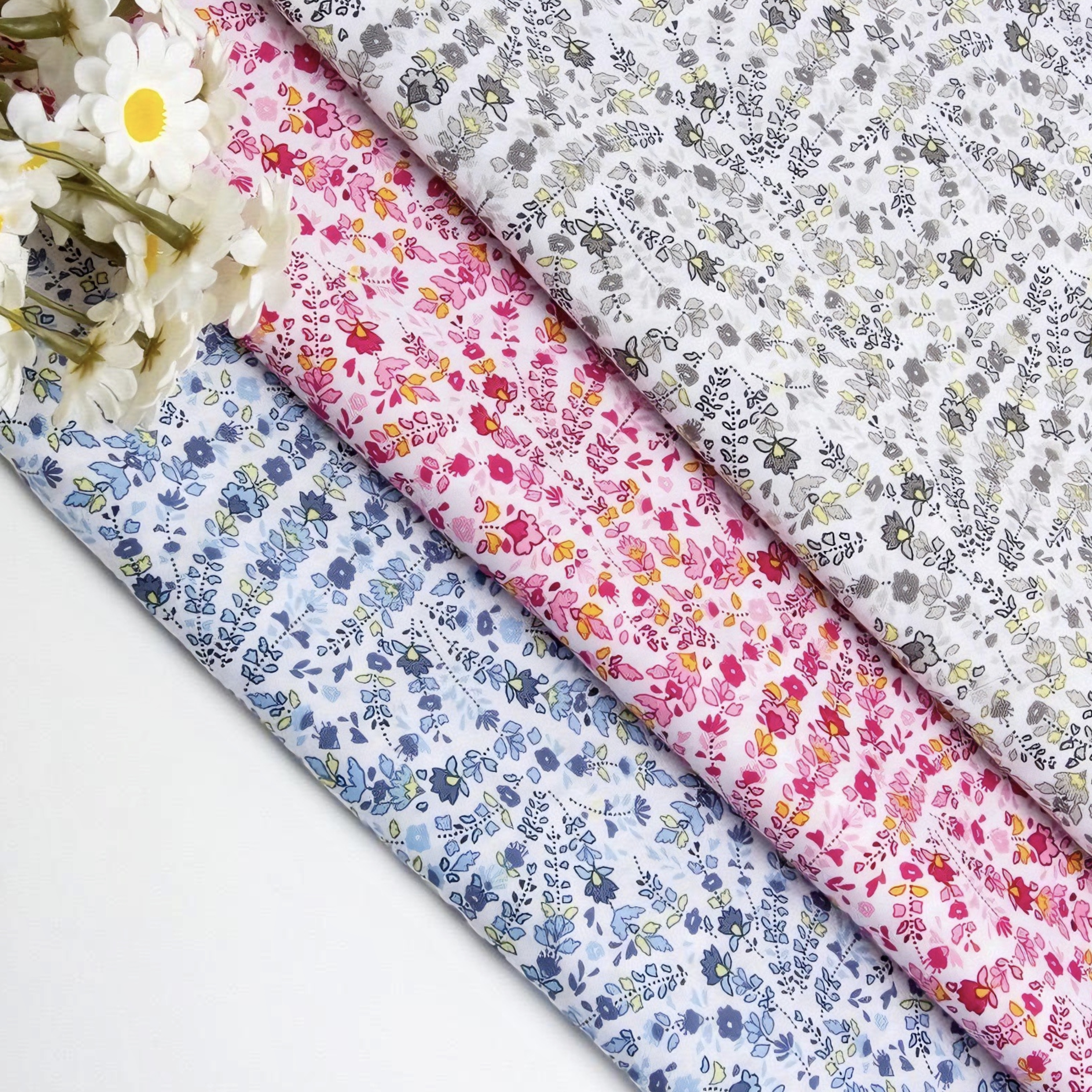 Vintage Floral Printed Fabric  - مراجعة Vintage Home Textiles وسعره